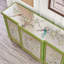 Buffet de style antique avec détails peints à la main