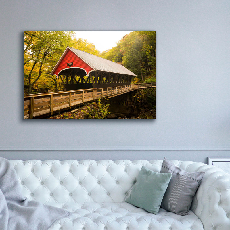 «Flume Covered Bridge» par Brandon Wong, art mural sur toile, H 40 po x l 60 po x P 1,5 po
