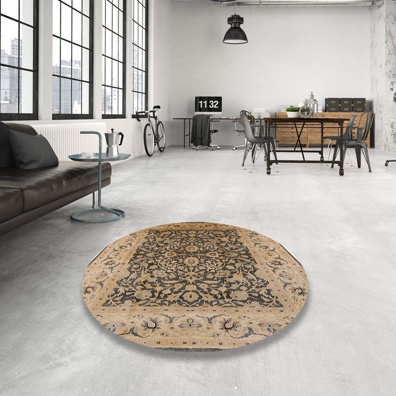 Saer Oriental Indoor Rug, Round 7'
