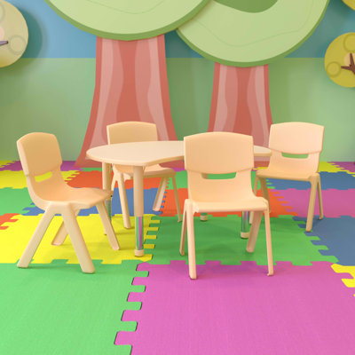 Ensemble de table pour enfant réglable en plastique l 25,125 po x L 35,5 po Goddard - 4 chaises