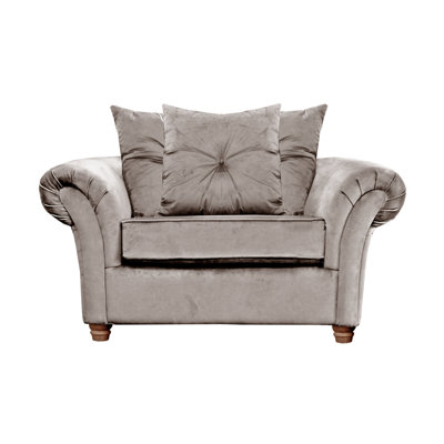 Lila 135cm W Velvet Rolled Arms Loveseat