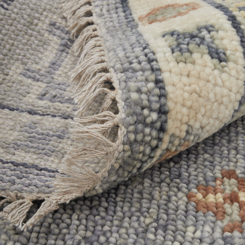 Nacy Wool Oriental Area Rug, Rectangle 4' x 6', Gray