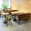 Banc rembourré en similicuir brun Simple Cafe Dessert Shop