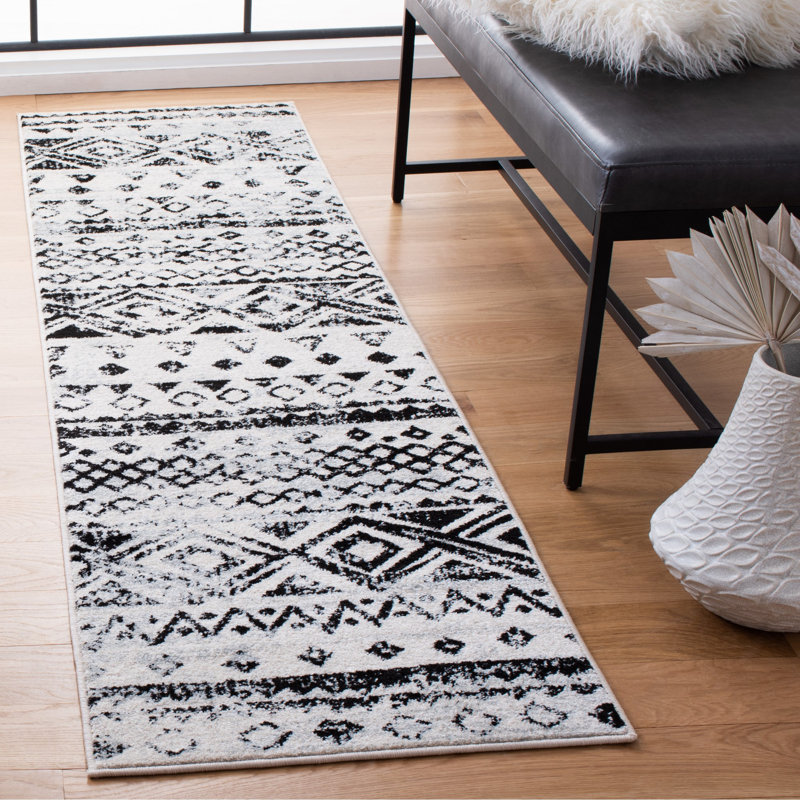 Sevilla Performance Southwestern Rug, Runner 2' x 8'