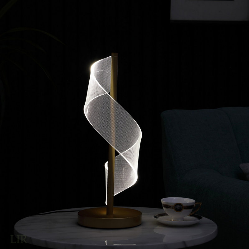 Lampe de table à DEL en acier brossé 18 "In Dinamo Modern" S "Wave", interrupteur marche / arrêt en ligne situé sur le cordon adaptateur noir. Tension d'entrée: 110-120V.