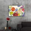 "Fleurs colorées sur fond blanc" par Carol Rowan-83748648
