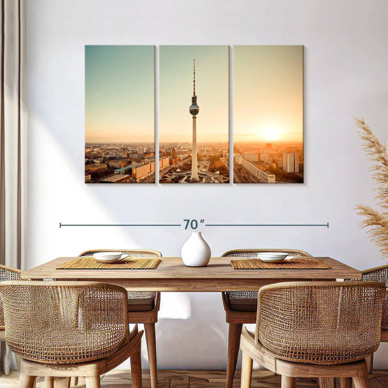 Fernsehturm Berlin, 36" H x 57" W