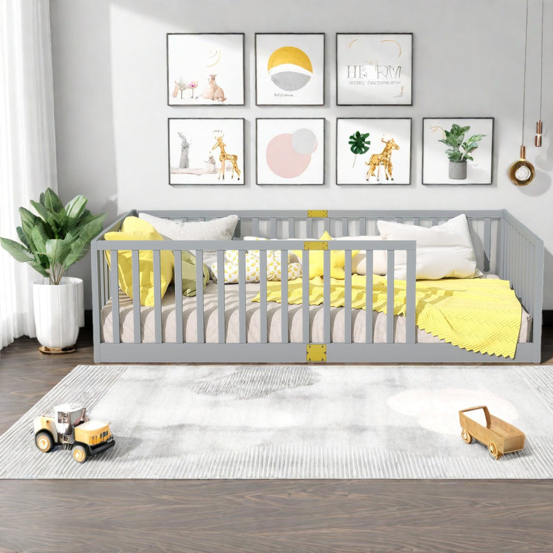 Lit de plancher en bois d'hévéa peu encombrant, conception moderne pour un usage familial