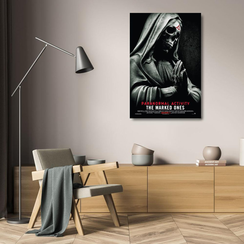 Paranormal activité les marqués, H 24 po x l 16 po