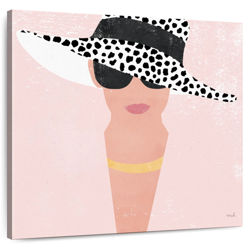 Leisha Fashion Forward Blush, 39" H x 39" W