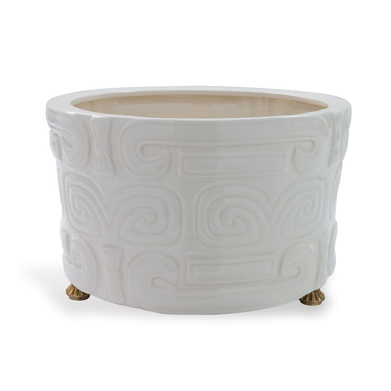 Dynasty Center Basin, Cream