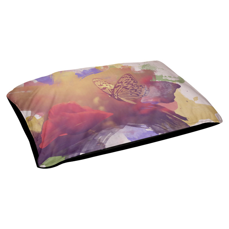 Coussin d’extérieur pour chien papillon et rose aquarelle Wedgeworth, Grand (H 14 po x l 42,5 po x P 32,5 po), Rouge