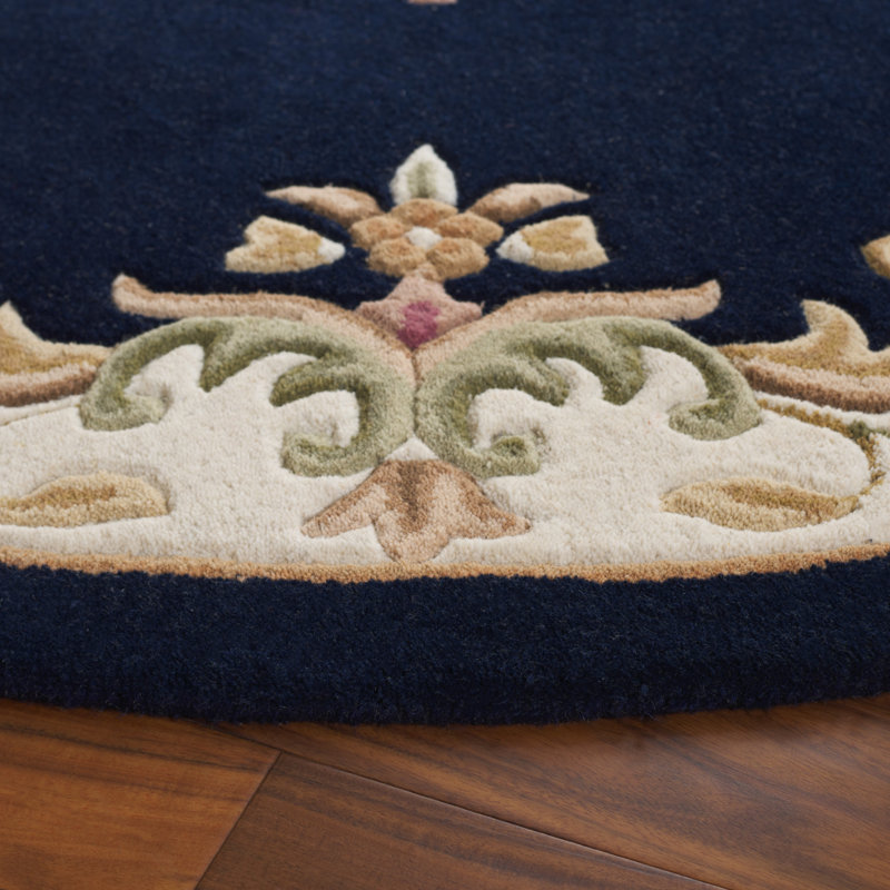 Steller Aubusson Hand Tufted Wool/Cotton Floral Rug in Ivory/Navy, Round 6'