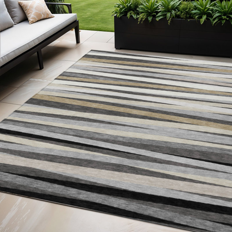 Tapis intérieur lavable rayé gris 5 pi x 8 pi