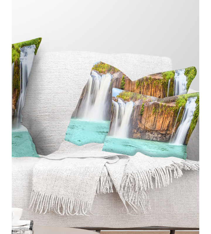 Dry Sap Waterfall - Landscape Printed Throw Pillow