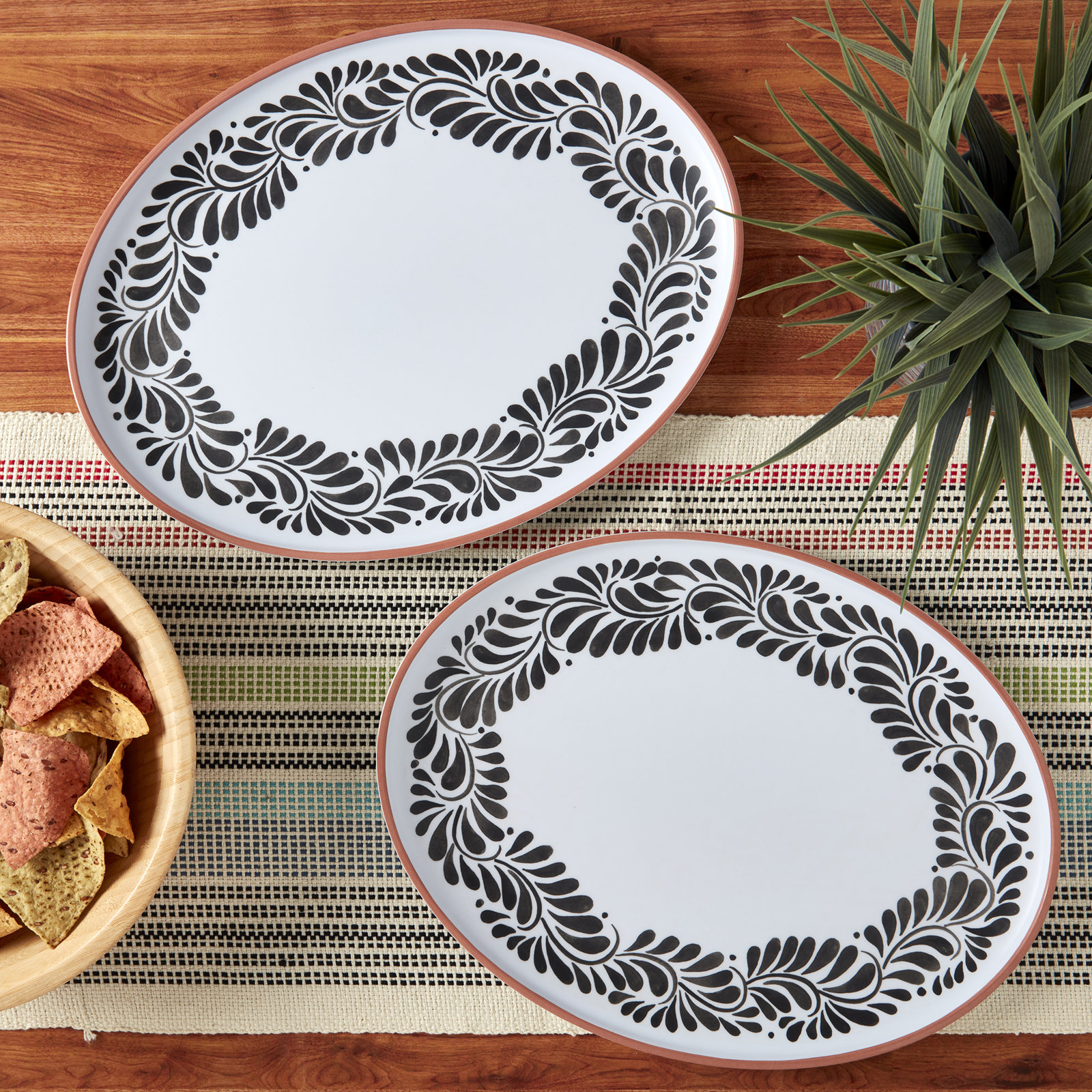 INFUSE 2-Piece Melamine Oval Platter Set, Lebrillo, Black/White