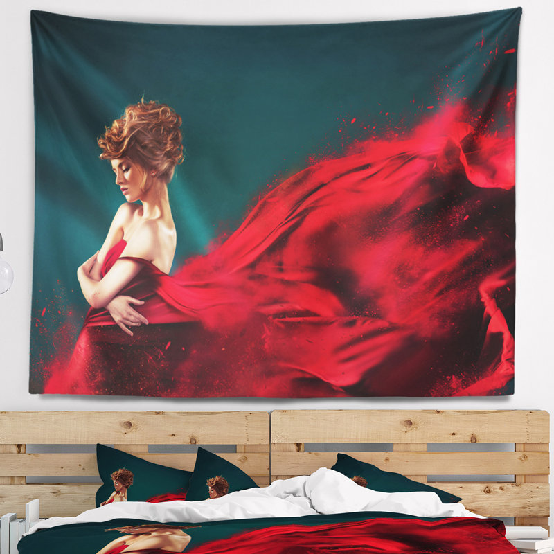 Femme, voler, tapisserie robe rouge Abstract, H 78 po x l 92 po