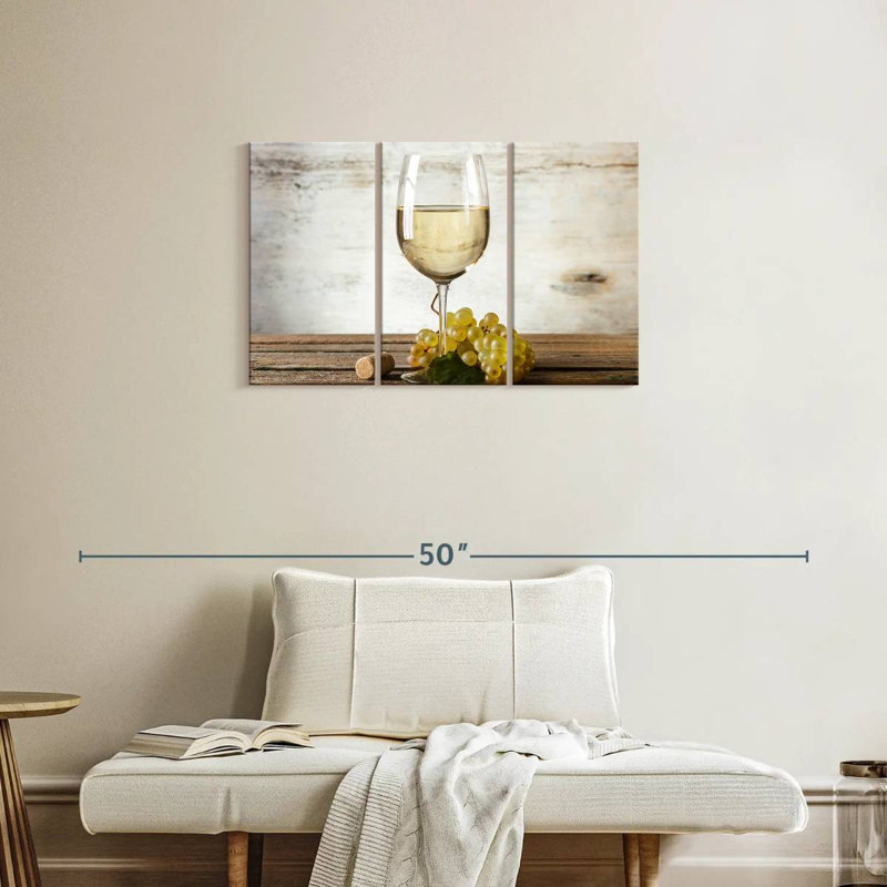 Yarlin White Wine, 20" H x 33" W