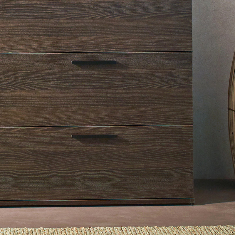 Commode à tiroirs profonds et spacieux pour tout espace