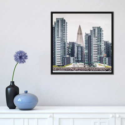 Modern & Contemporary
