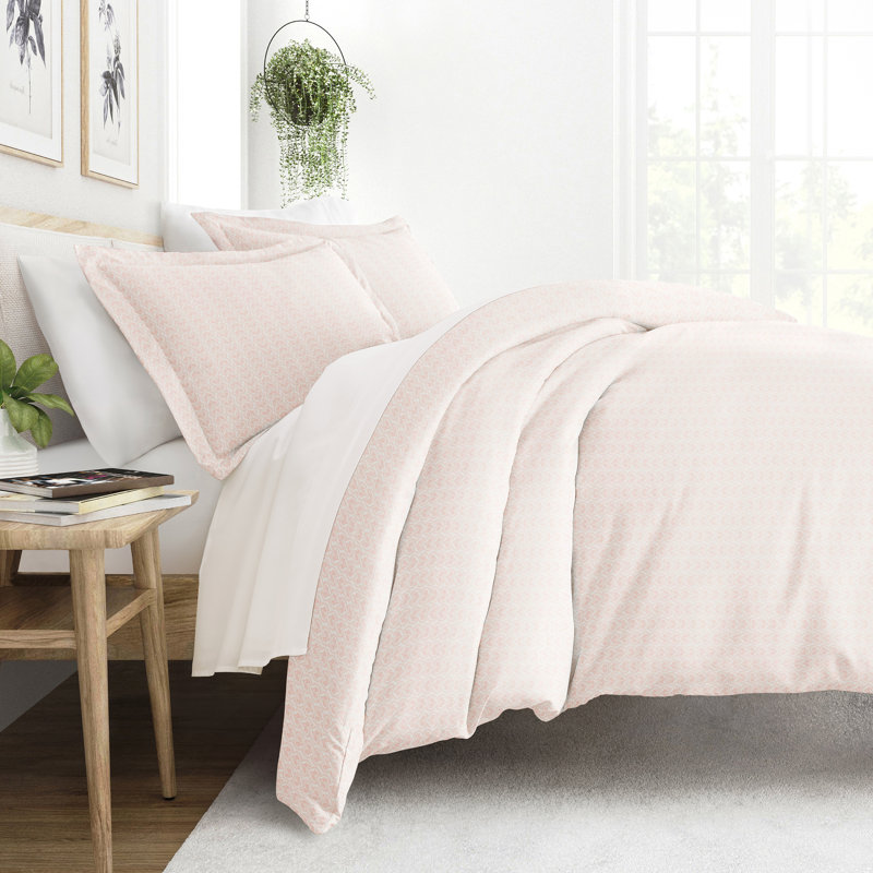 Twin XL Pink Paisley Microfiber Duvet Cover Set