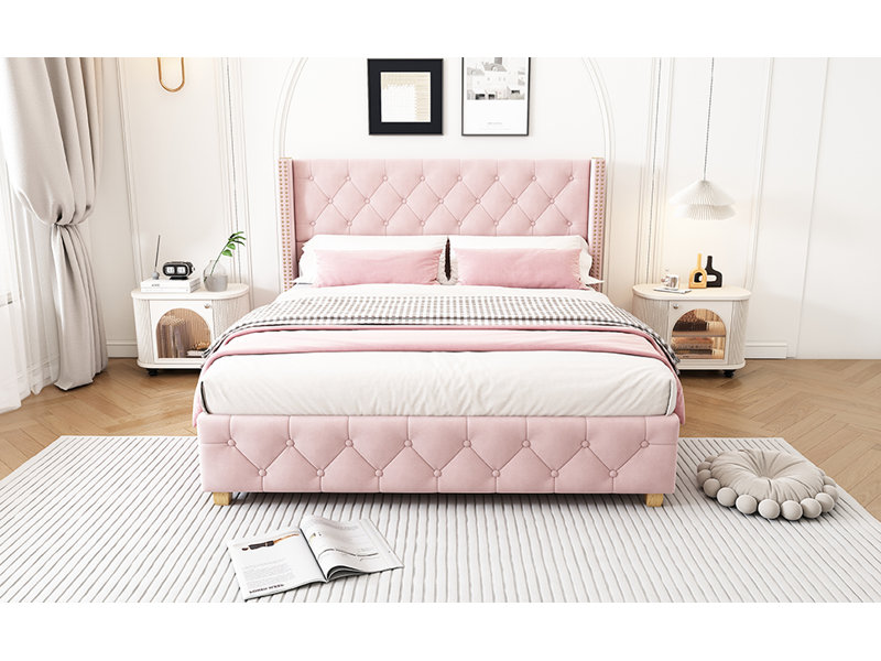 Lit plateforme Mirestone avec garniture cloutée et tête de lit moelleuse, Double, Rose