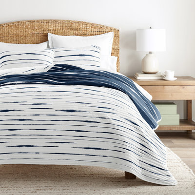 Becky Cameron Lightweight Coastal Reversible Quilt Set