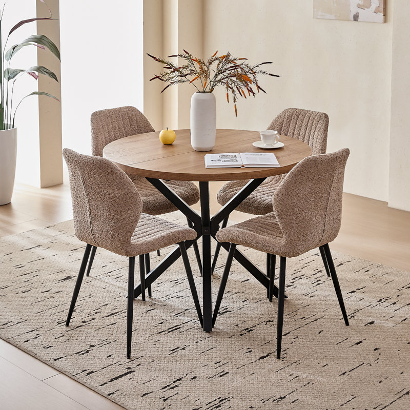Ensemble table et chaises rondes de 99 cm (39 po) pour 4 personnes, style milieu du siècle, avec 4 chaises bouclées modernes, idéal pour optimiser l'espace dans un appartement ou un salon.