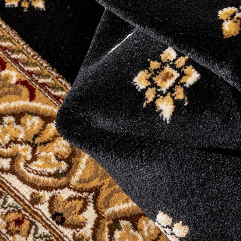 Tapis oriental noir Desborough, Rectangle 6 pi 7 po x 9 pi 6 po