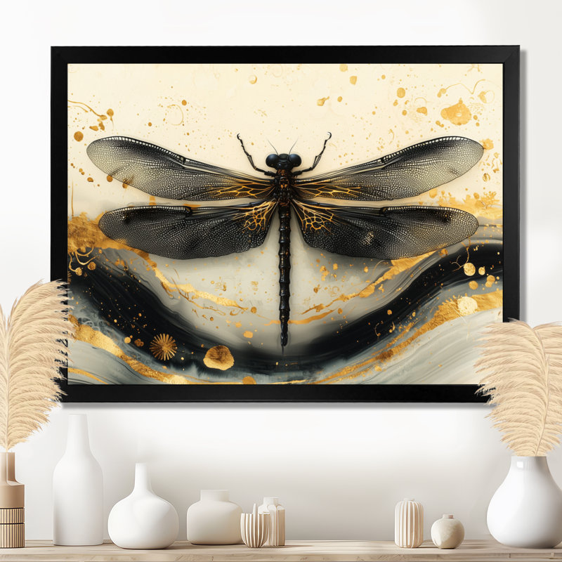 Muneesa Golden Dragon Fly Flight of Elegance - Libellule encadrée, Reproduction encadrée d'une seule photo, H 30 po x l 40 po