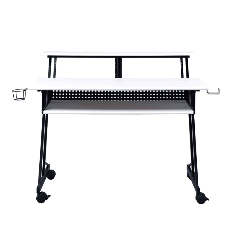 Bureau de studio d'enregistrement de musique avec plateau à clavier, Blanc