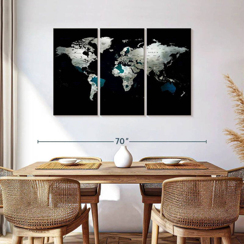 «Mysterious World Map», reproduction sur toile, H 36 po x l 57 po x P 1,25 po