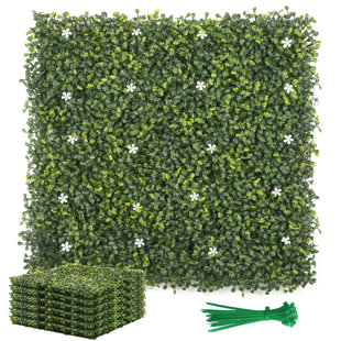 Panneaux muraux en buis artificiel avec fleurs blanches, fond de verdure 20 po x 20 po 6PCS, décoration murale anti-UV verte pour la fête, l'utilisation à l'intérieur, l'intimité extérieure (Ensemble de 6)
