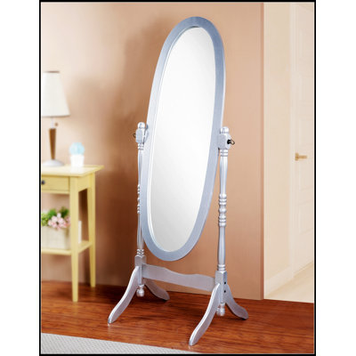 Miroir de plancher traditionnel en bois de style Queen Anna avec une élégante finition argentée, pour une réflexion complète du corps et un décor classique.