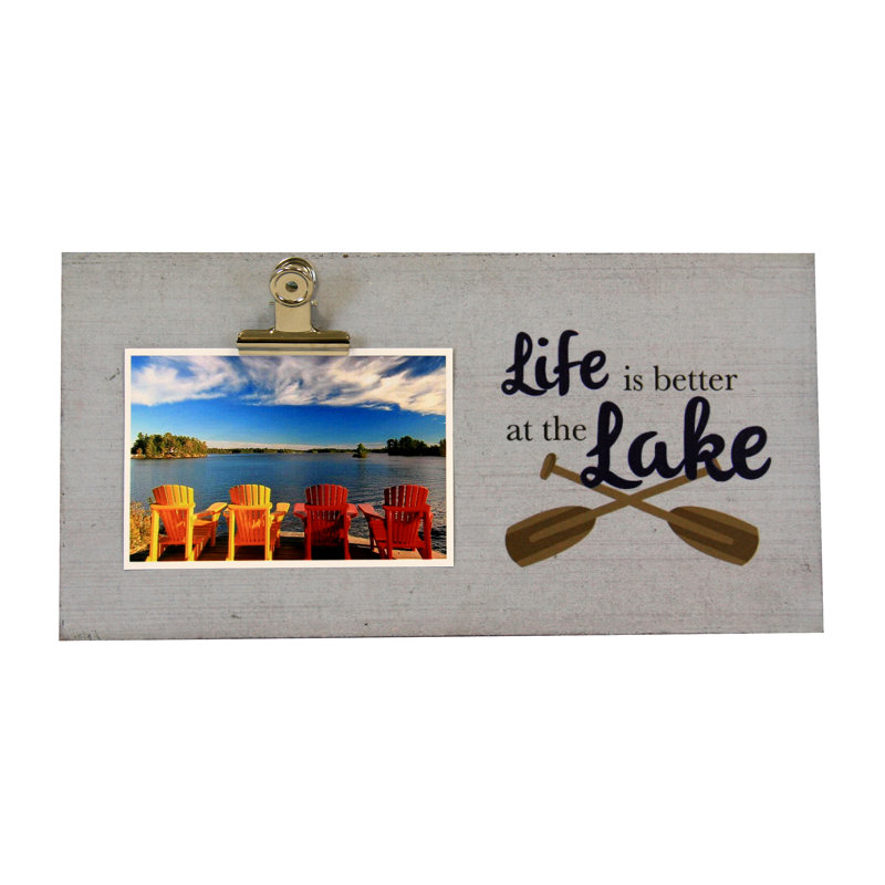 La vie est mieux sur le panneau de mémo photo lake