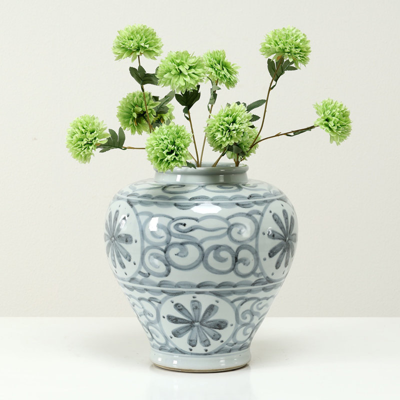 Env. Vase 14,6 pouces bleu subtil et blanc (ouverture de 7 po)