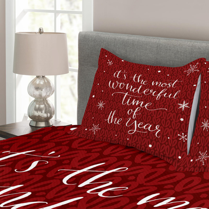 King Size Red and White Quilted Bedspread Set
