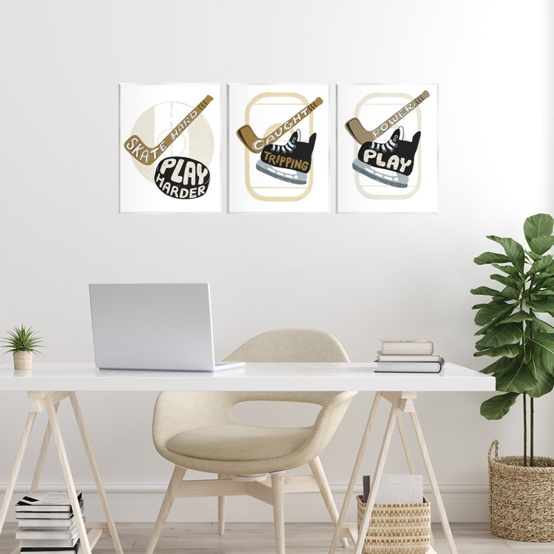 «Fun Hockey Sports», plaque murale par Connie Summers