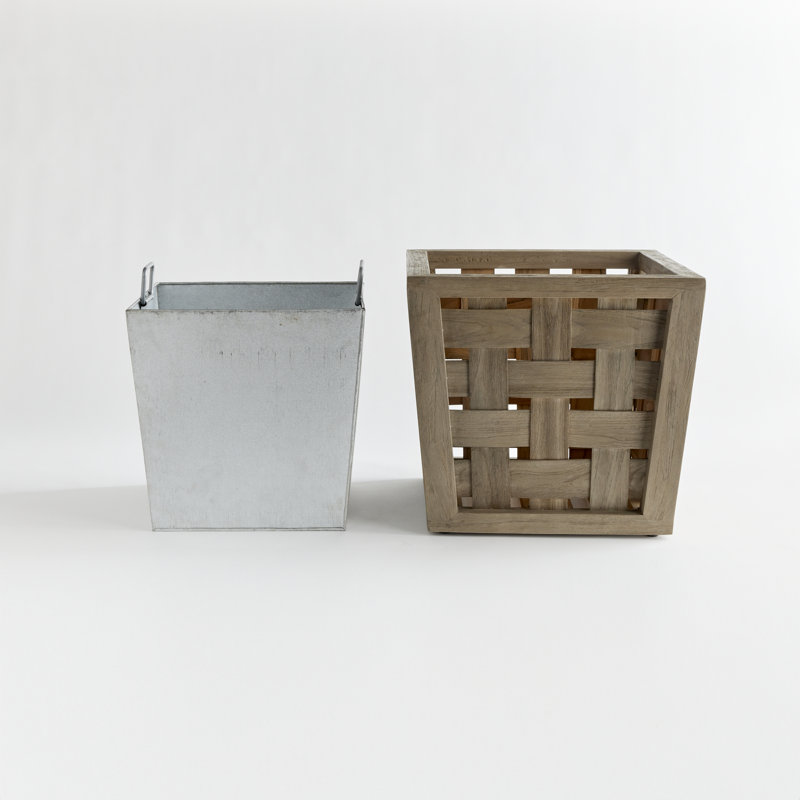 Bridgeport Handmade Wood Planter, 20" H x 21.75" W x 21.75" D