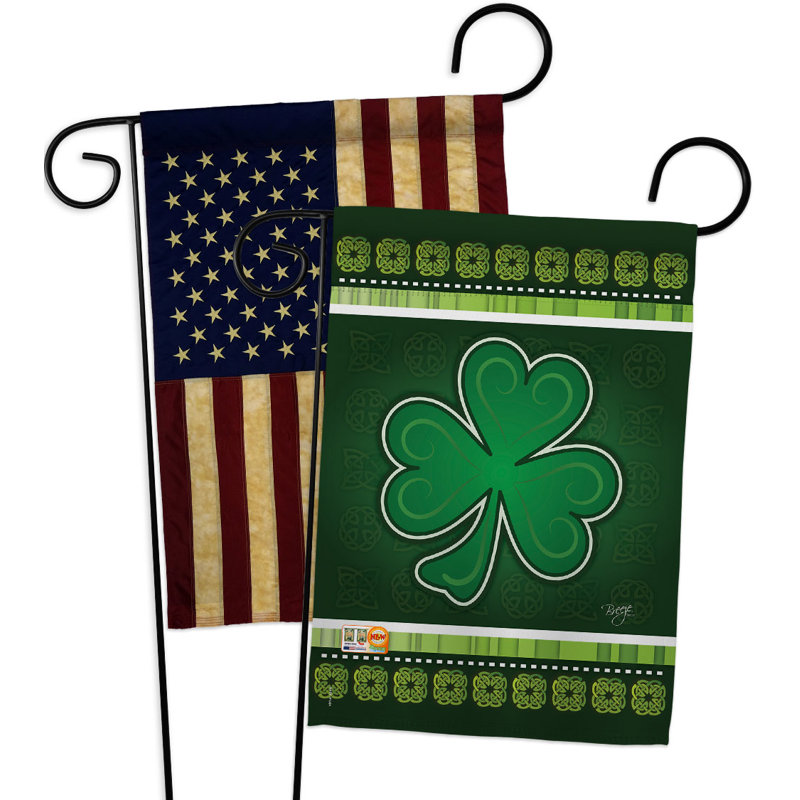 Drapeau de jardin en polyester 18 po x 13 po Shamrock