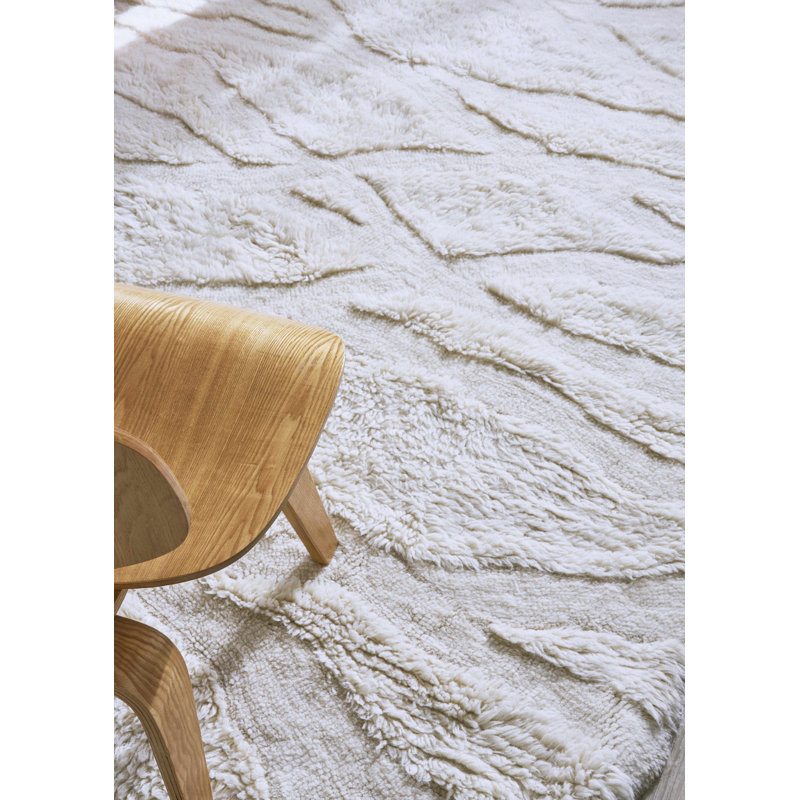 Africa Hand Tufted Wool Area Rug in Natural/Champagne/Arabesque, Rectangle 6'7" x 9'10"