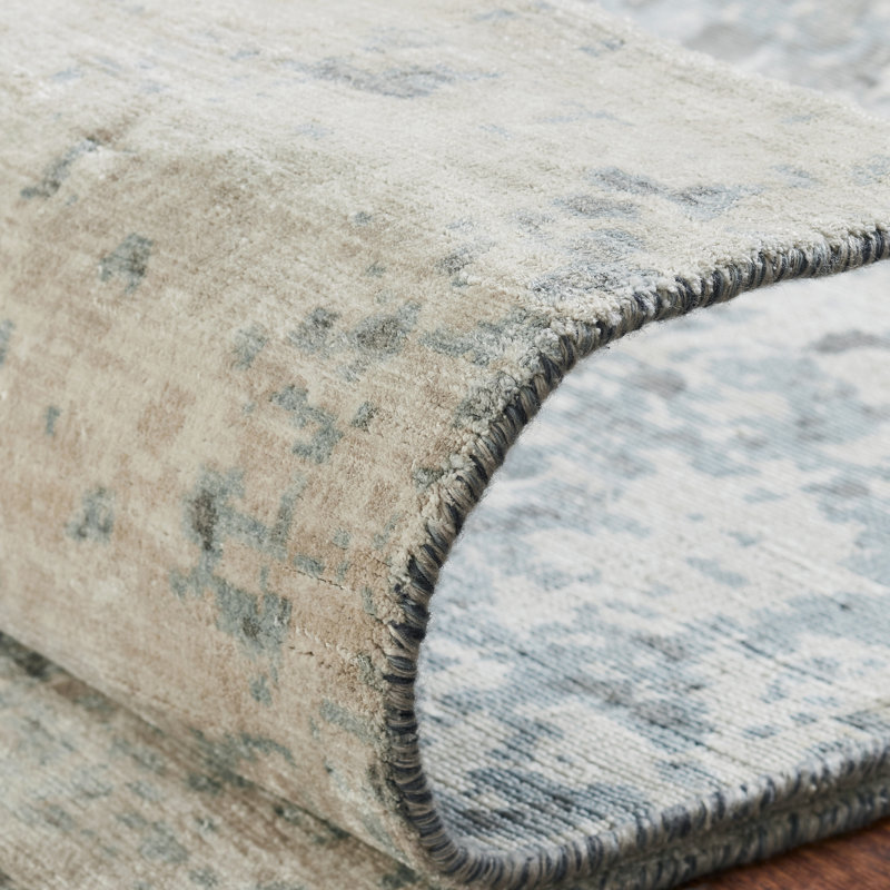 Abstract Area Rug in Gray, Rectangle 9'6" x 13'
