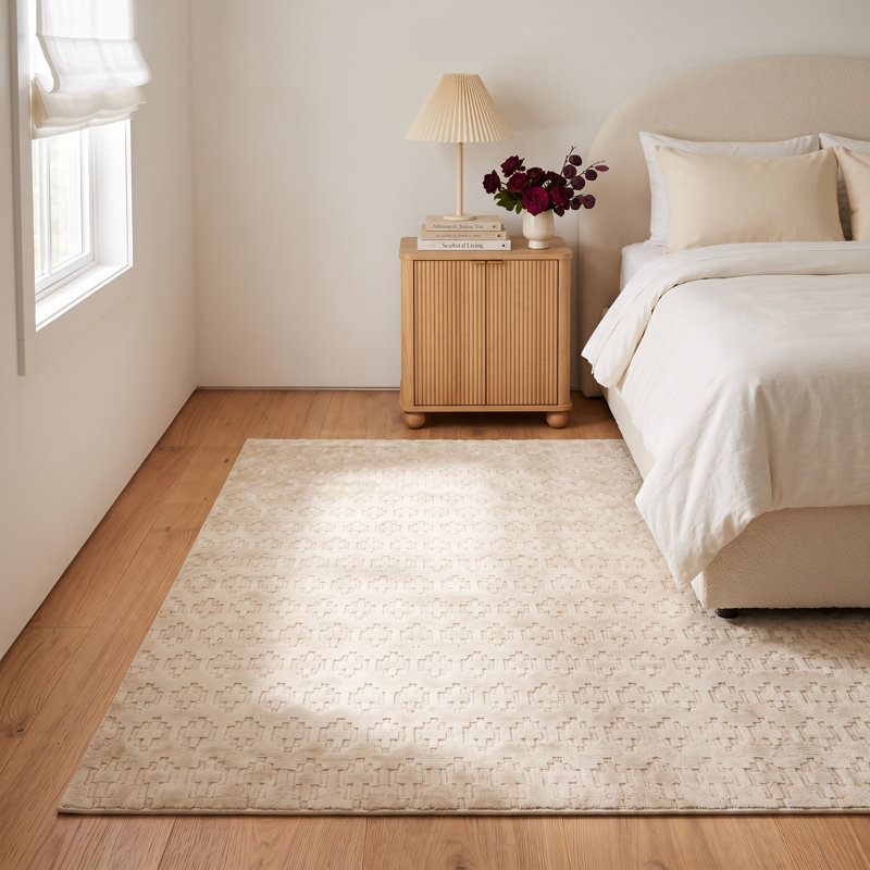 Liliana Ivory Area Rug, 2' x 3'