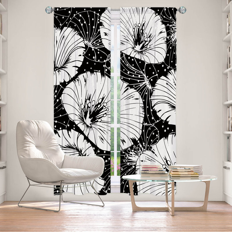 Paire de rideaux obscurcissant en polyester Rogich, L 20 po x L 82 po, Noir / blanc