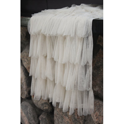 Kyesha Table Runner