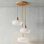 Luminaire suspendu moderne en dôme en bois avec longueur de suspension réglable et abat-jour en verre 3 lumières orange