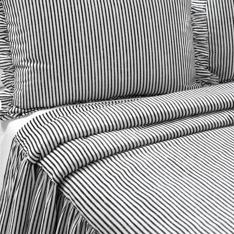 Reyna Microfiber Reversible 3 Piece Bedspread Set, Black, Queen Bedspread + 2 Standard Shams