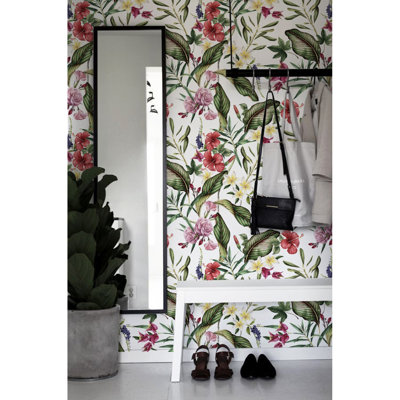Petrarch Floral Wallpaper