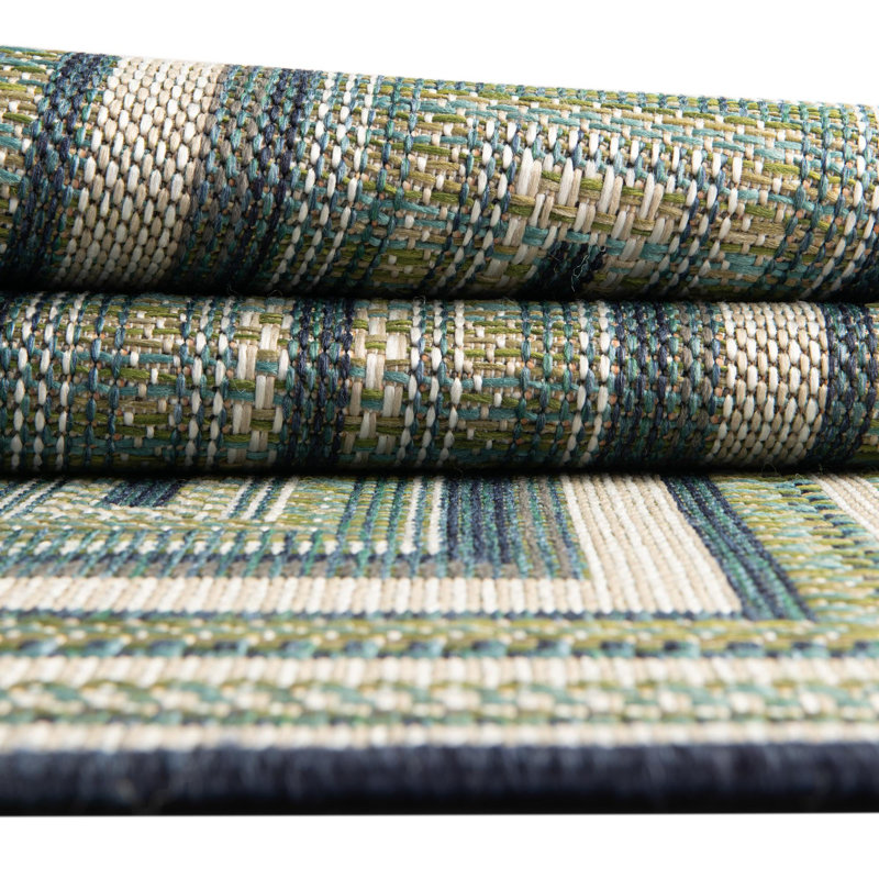 Tapis intérieur / extérieur bleu / gris / vert Tavion, Rectangle 2 pi x 3 pi 11 po