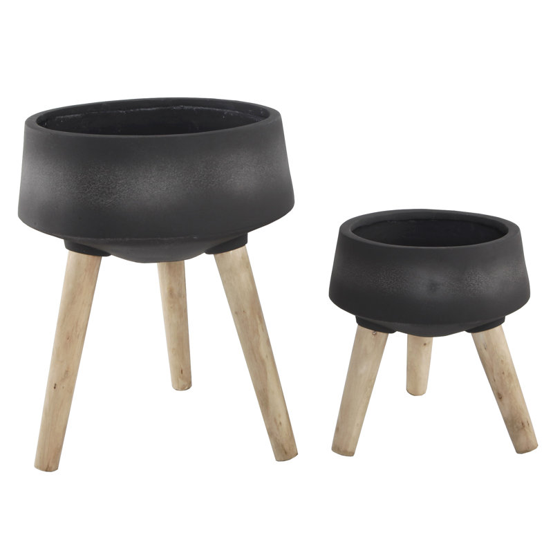 Wroten Pot Planter, Black/Natural